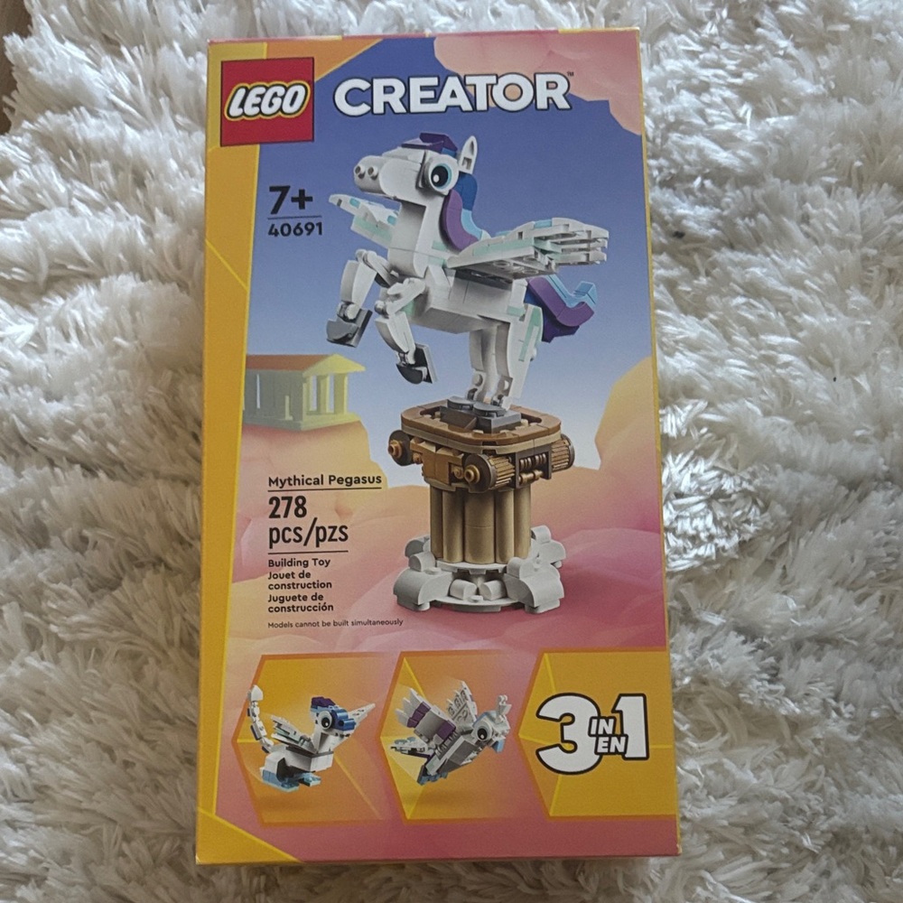 LEGO Creator Mythical Pegasus Set - White and Purple
